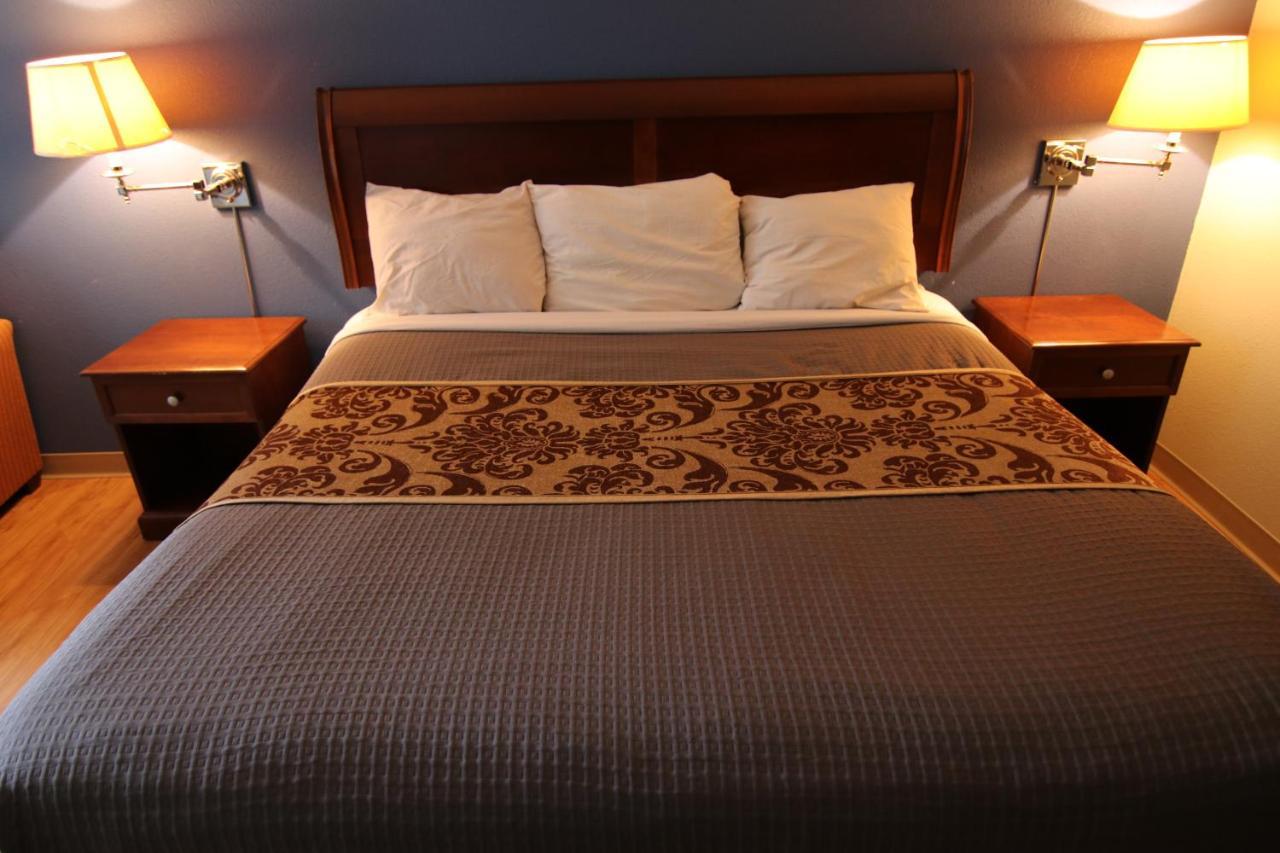 121 Motel Battleboro Dış mekan fotoğraf